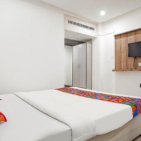 Fabhotel Siddhi バラナシ エクステリア 写真